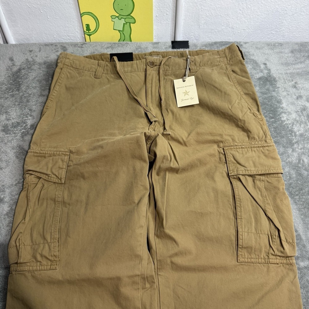 Banana Republic NWT Garment Dye Cargo Pants Mens 38x30 Brown Outdoor Utility - Picture 3 of 14